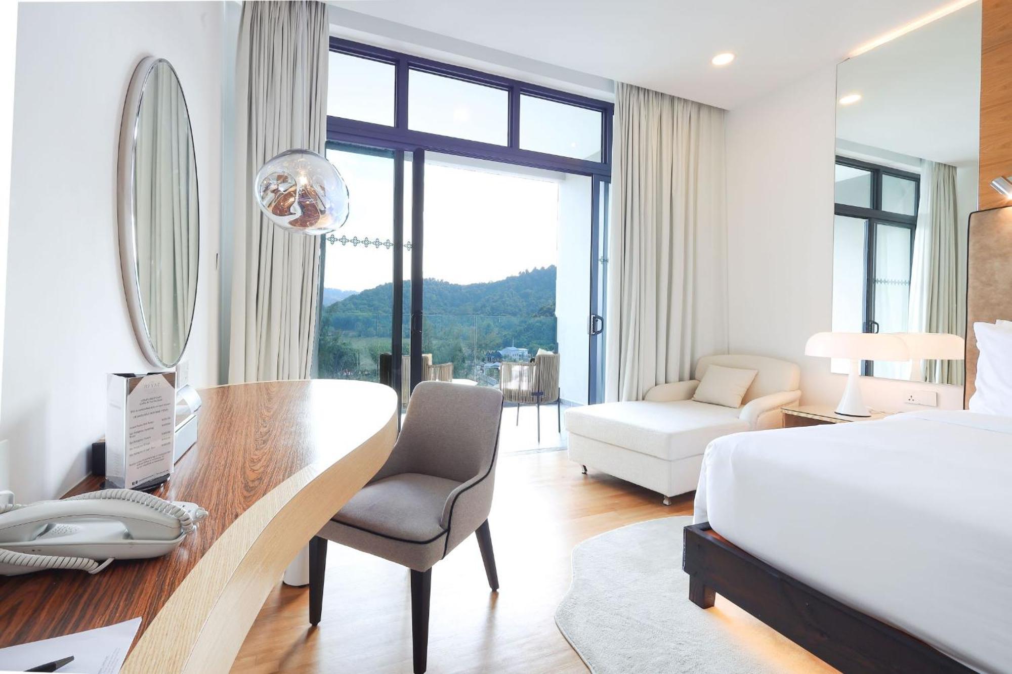 The Riyaz Lavanya Langkawi Pantai Cenang  Extérieur photo Deluxe Room