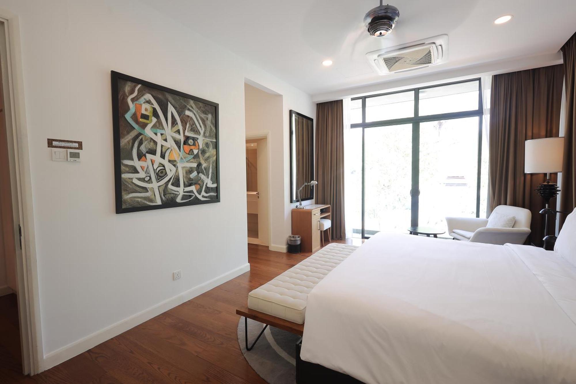 The Riyaz Lavanya Langkawi Pantai Cenang  Extérieur photo A bedroom at the hotel