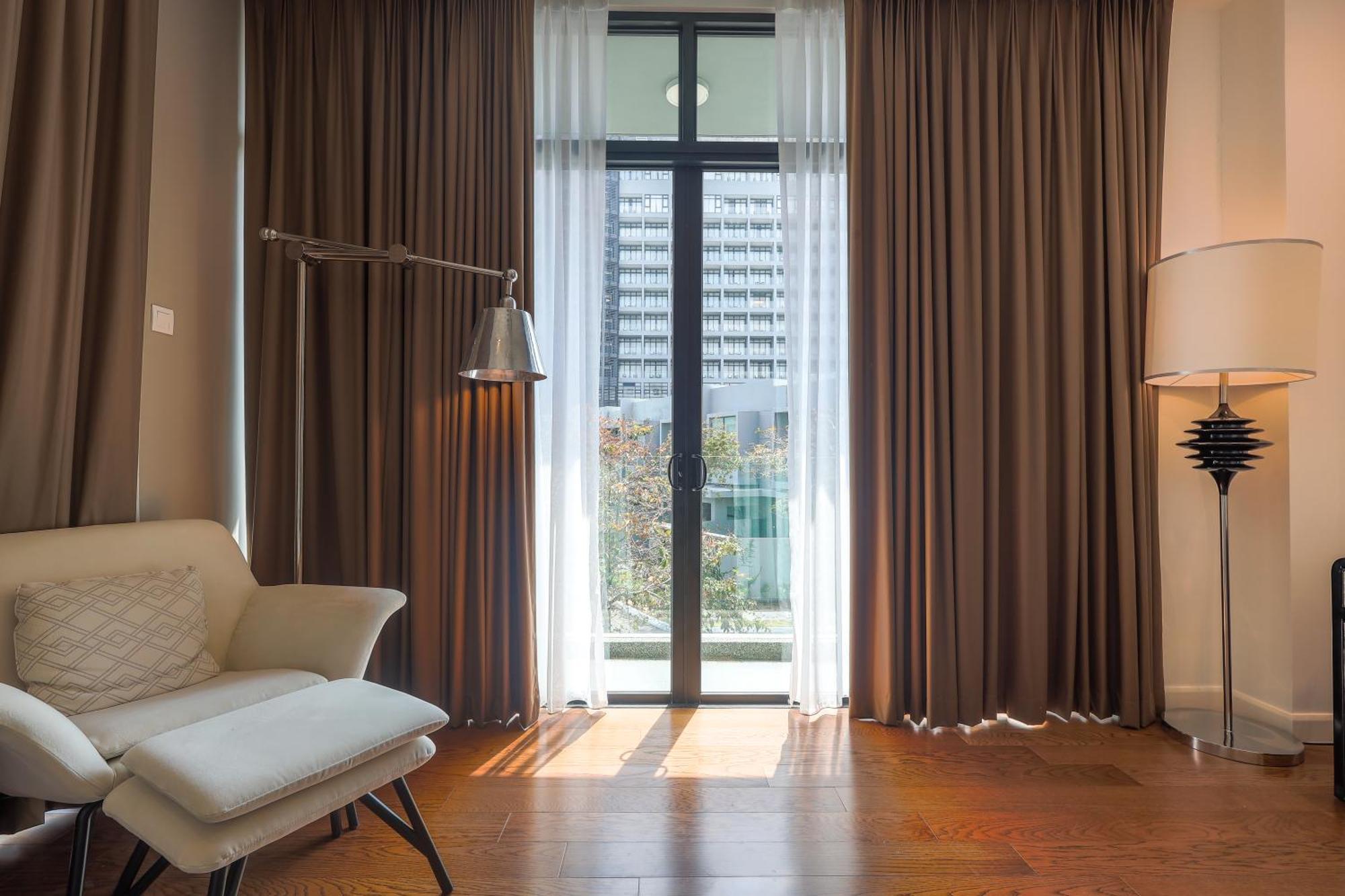 The Riyaz Lavanya Langkawi Pantai Cenang  Extérieur photo Curtains in a living room