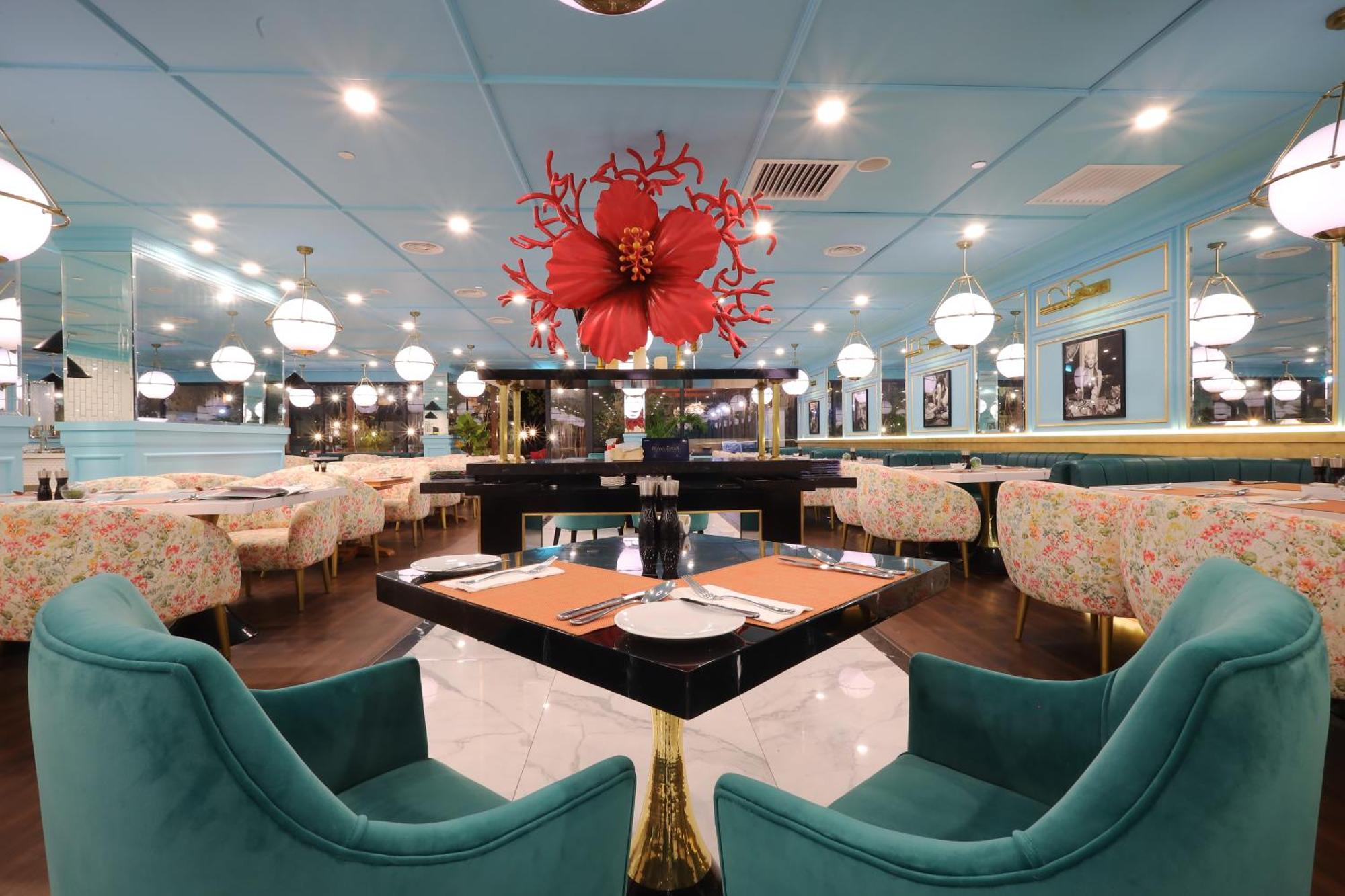 The Riyaz Lavanya Langkawi Pantai Cenang  Extérieur photo Interior of the restaurant